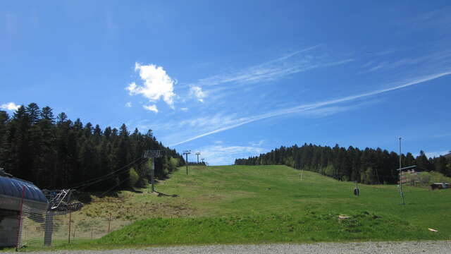 Chalmazel, Mittelgebirgsort