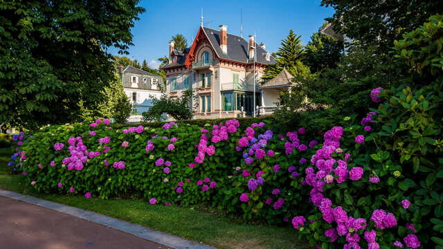 Conférence "Les villas du lac Léman : une exploration architecturale de 1890 à aujourd'hui"