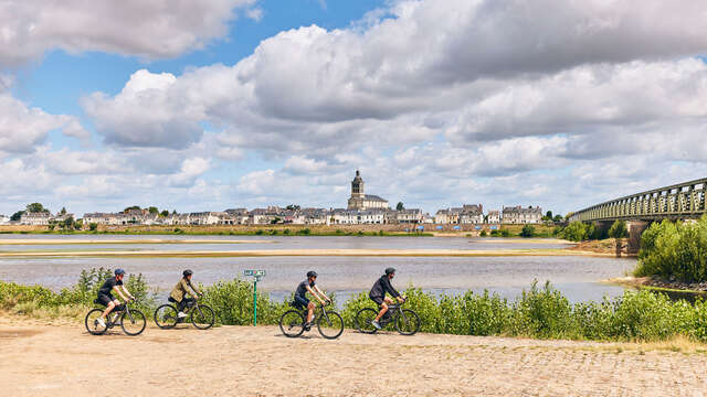 Gravel Bikepacking - Angers, entre el Loira y la pizarra