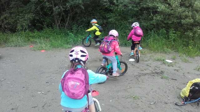 Mountain biking: lessons for 5-6 y/o and 7-8 y/o
