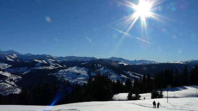Ganztägiger Schneeschuhausflug zwischen Aravis und Les Saisies