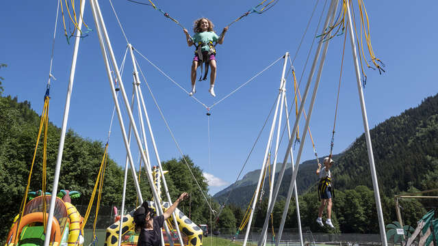 Elasto Trampoline (Nash Mountain Games)