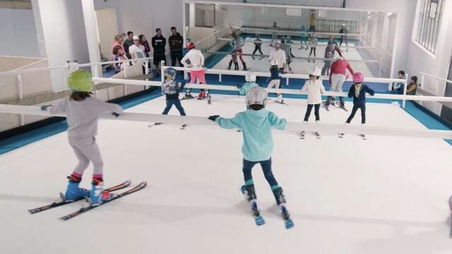 Tapis de ski incliné indoor