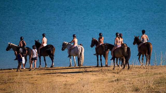 Découverte à cheval des beautés ariégeoises
