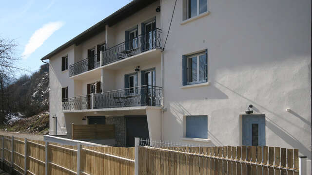 Les Appartements de Clélia - Appartement le Tarbesou 10 personnes