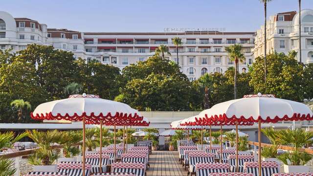 Ciro's Cannes, The private beach of Majestic