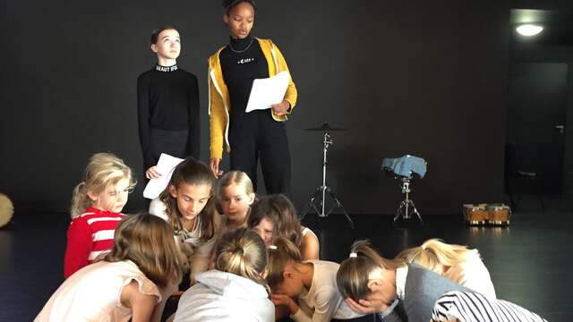 Stage multi-activités artistiques (éveil corporel/musique percussion/théâtre) à Sainte-Marie-de-Ré pour les vacances de Pâques