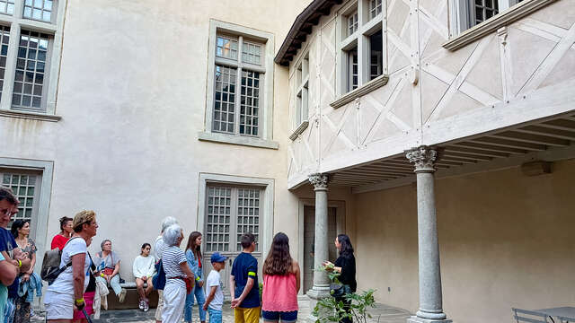 Montbrison, balade de cour en cour - Visite guidée