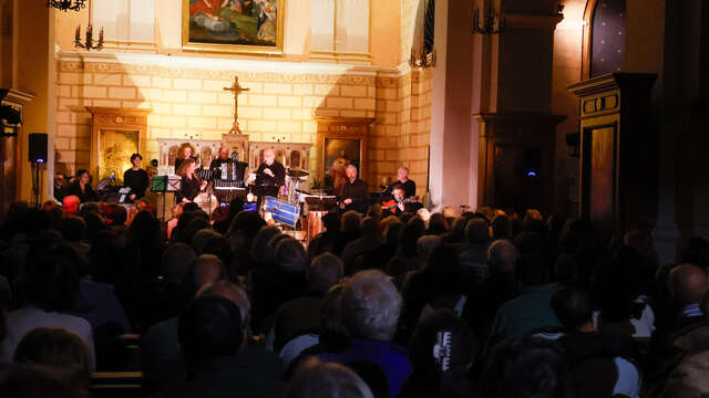 Concert de Noël de Bàrri Nòu Musiciens et tambourinaires du Rampèu de Sant-Troupès