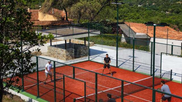 Padel à la Villa Naïs