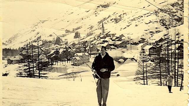 Petite histoire du ski à Aiguilles, la visite guidée