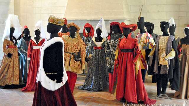 Exposition "La mode au Moyen Âge, élégance et prestige à la cour du roi René ».
