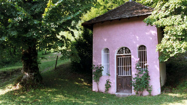 Chapelle Sainte-Rose et ruines du château de l'Épine