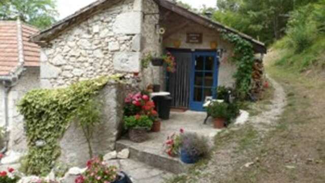 Meublé de Tourisme Côte de Fumel - Gîte Tournesol