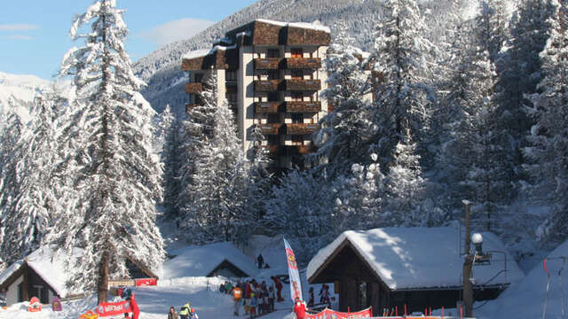 Ski + garderie 3 à 4 ans avec l'ESF