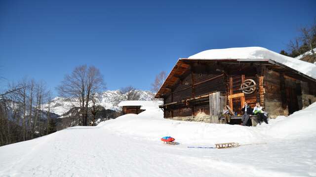 Snowshoeing itinerary : Les Chapets