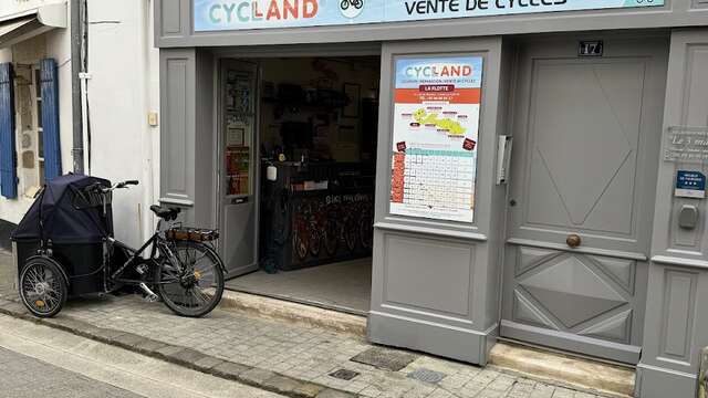 Cycland à La Flotte