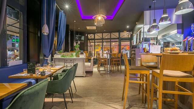 Le Novo - Bar & Kitchen