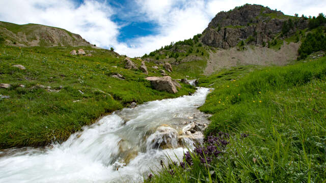 Echappée vers le silence du col du Lauzet en gravel