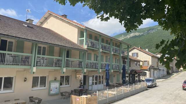 Hôtel-Restaurant Auberge du Tétras-Lyre