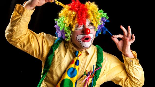 Spectacle de clowns - La cuisine - Festival Charivarue