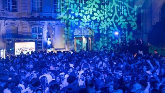 Bodega El Deportivo - Feria de Pâques