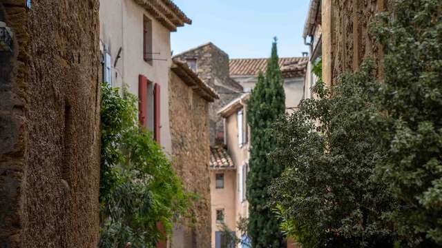 Lauris : Voyage au fil du temps