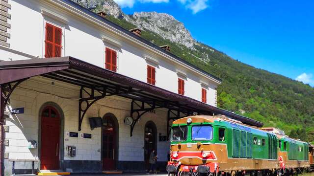 Tende Railway Station
