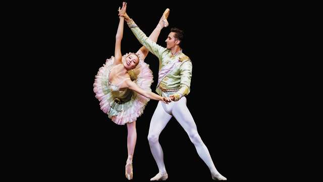 Gala d'Etoiles - Unis par la danse