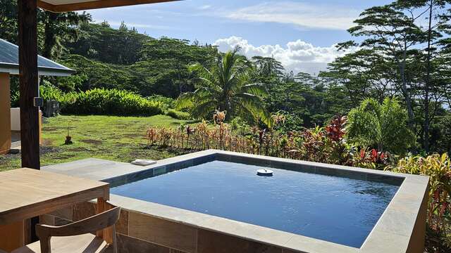 Revatua Lodge