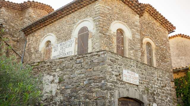 JEP 2025 : Visite guidée d'une exposition sur l'histoire et la mémoire du protestantisme en Cévennes