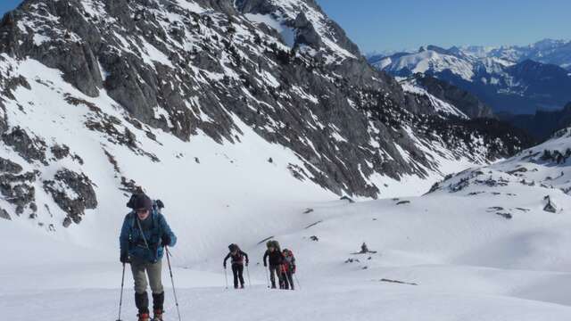 Sortie raquettes découverte de la faune à la pointe de Bellevue avec Cédric Cordonnier