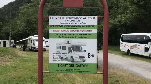 Aire pour camping-cars