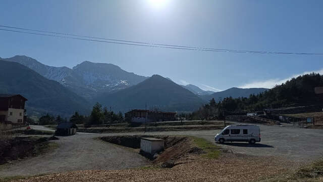 Aire de stationnement pour Camping-car Le Grand-Puy