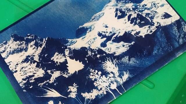 Atelier cyanotype