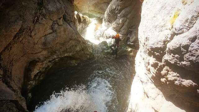 Canyoning sportif - Canyon de Val d'Estrèche avec Écrins Spéléo Canyon