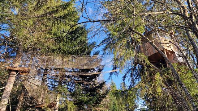 Cabane perchée L'Arbessière