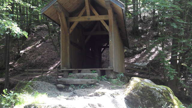 Boucle fraicheur autour du Pont Couvert