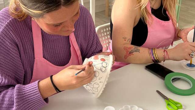 Atelier de peinture sur céramique avec Cancan