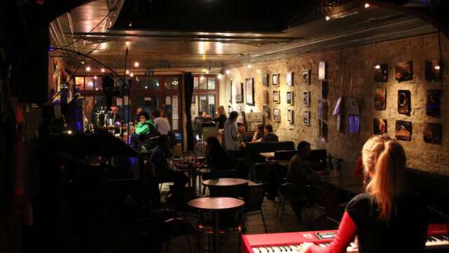 Café Musical Le Puits de Jour (espace expositions)