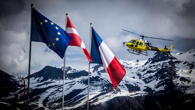 Helicopter ride around Mont Blanc