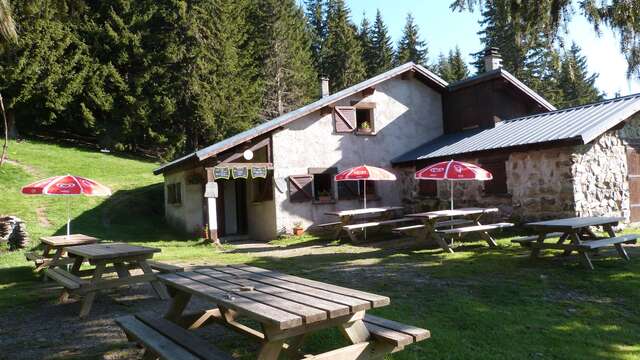 Le refuge du Crêt du Poulet