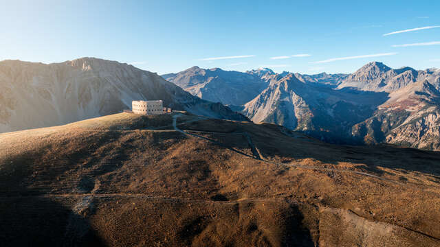 Fort de Lenlon par le Fort de l'Olive