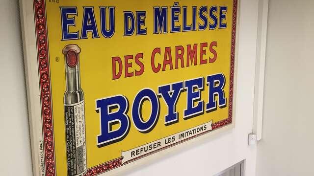 Eau de Mélisse des Carmes Boyer