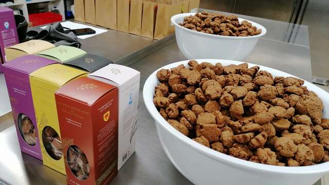 Les Randonnées Gourmandes – À la rencontre de la Biscuiterie La Pouzzolane !