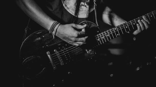 Debout sur le Zinc – Mémoire Électrique en concert