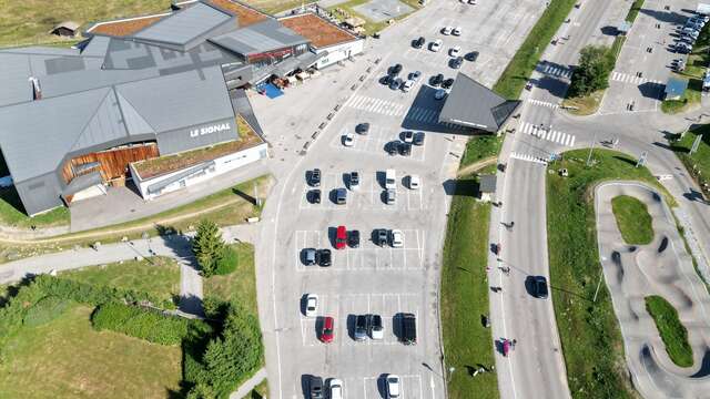 Signal car park