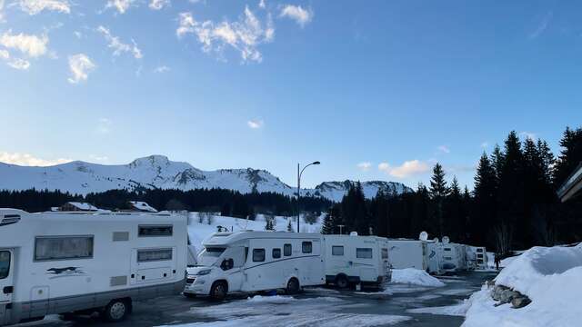 Aire d'accueil - Camping car