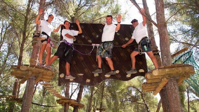 Parcours accrobranches : Cassis Forest