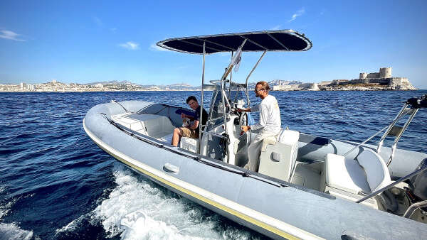 Sortie privative matinée dans les Calanques des îles du Frioul